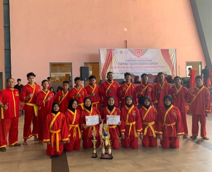 Selamat juara umum 3 tingkat pra remaja di kejuaraan kejurwil tapak suci open se kepri 2025